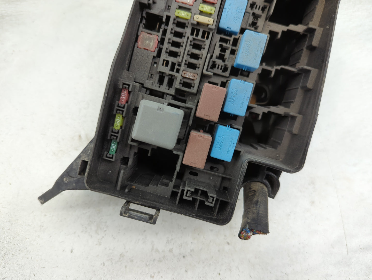 2006-2012 Toyota Rav4 Fusebox Fuse Box Panel Relay Module P/N:82662-42190 Fits Fits 2006 2007 2008 2009 2010 2011 2012 OEM U