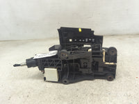 2006 Toyota Rav4 Floor Console Assembly Shifter - Oemusedautoparts1.com