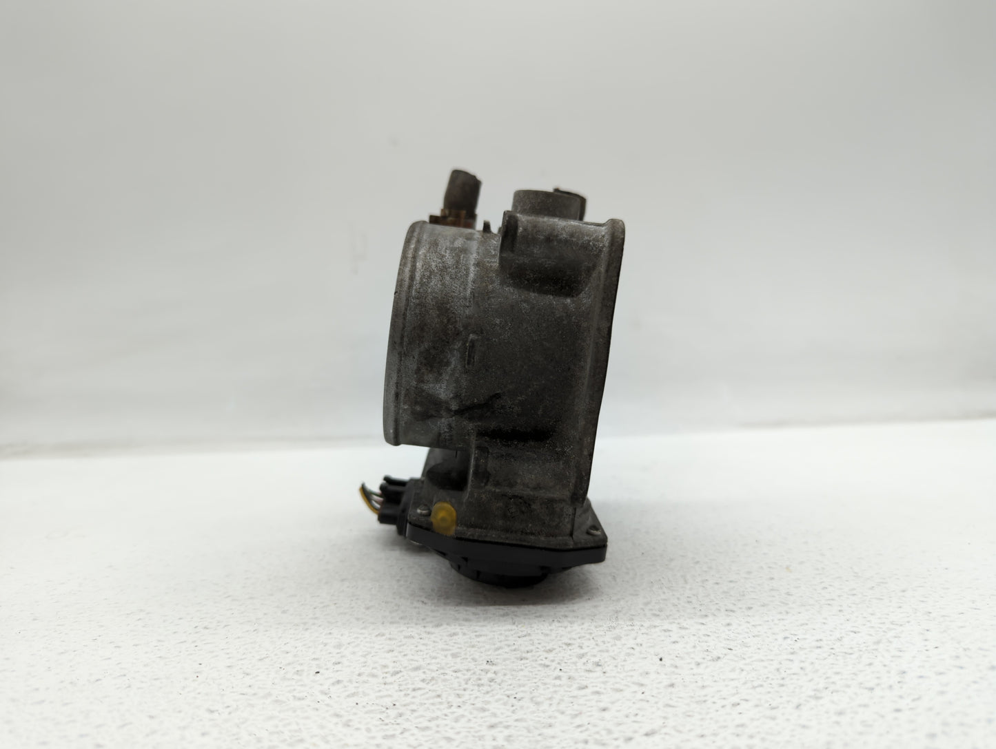 2006-2012 Toyota Rav4 Throttle Body P/N:22030-0P050 22030-31030 Fits OEM Used Auto Parts - Oemusedautoparts1.com