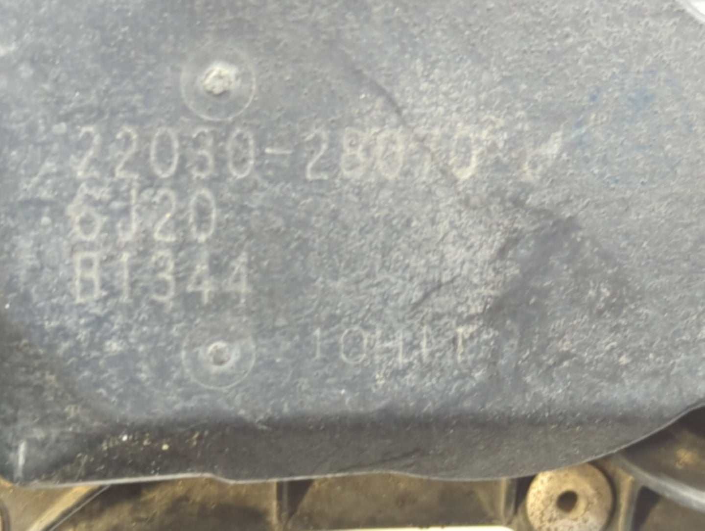 2006-2008 Toyota Rav4 Throttle Body P/N:22030-28070 Fits Fits 2006 2007 2008 2009 2010 2011 2012 2013 2014 2015 OEM Used Aut