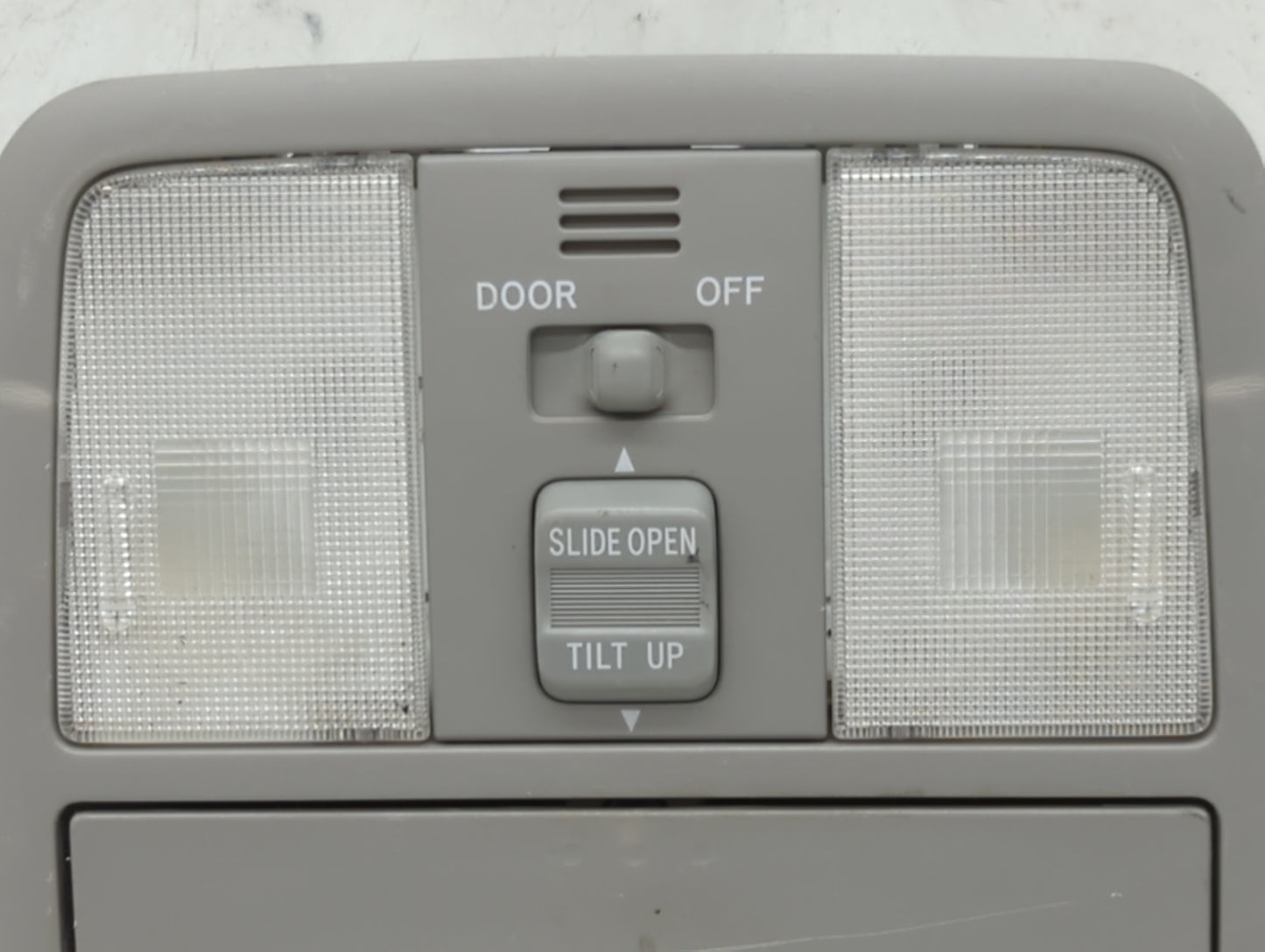 2006-2008 Toyota Rav4 Overhead Roof Console 535227 - Oemusedautoparts1.com