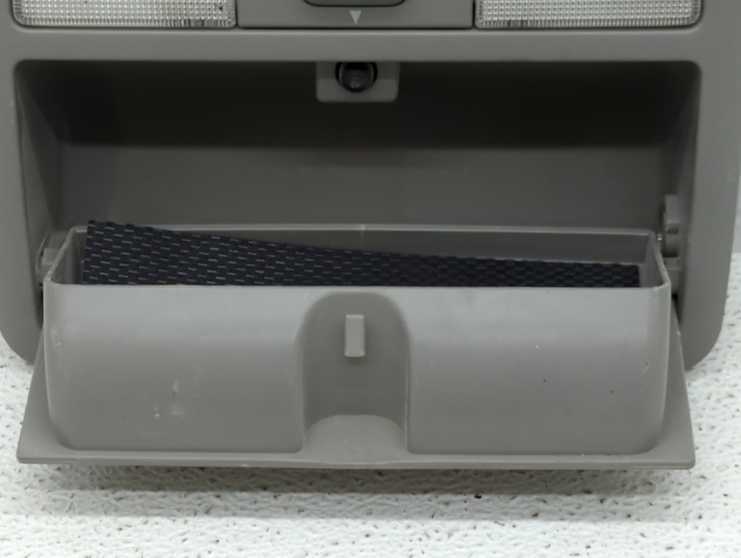 2006-2008 Toyota Rav4 Overhead Roof Console 535227 - Oemusedautoparts1.com