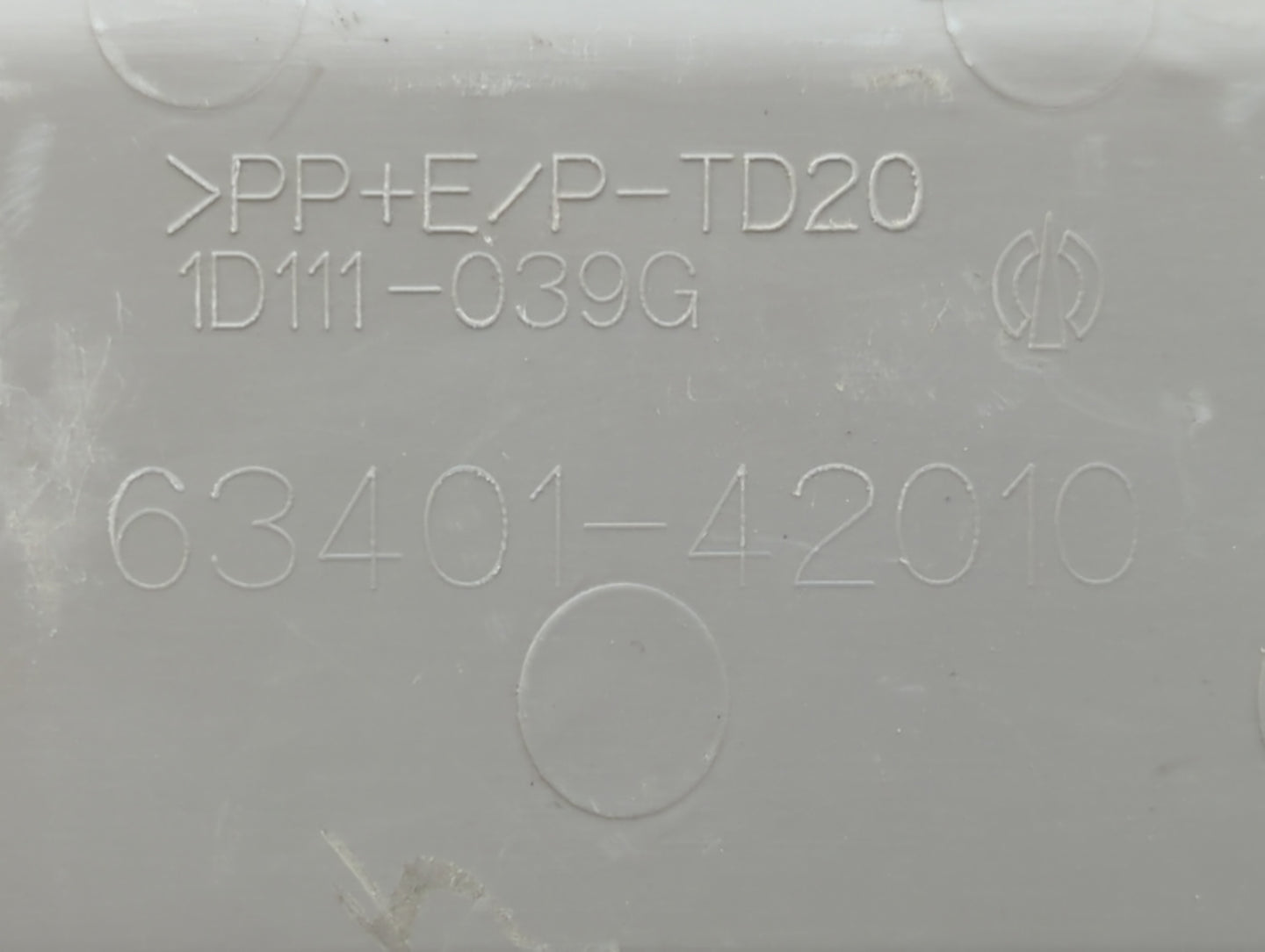 2006-2008 Toyota Rav4 Overhead Roof Console 535227 - Oemusedautoparts1.com