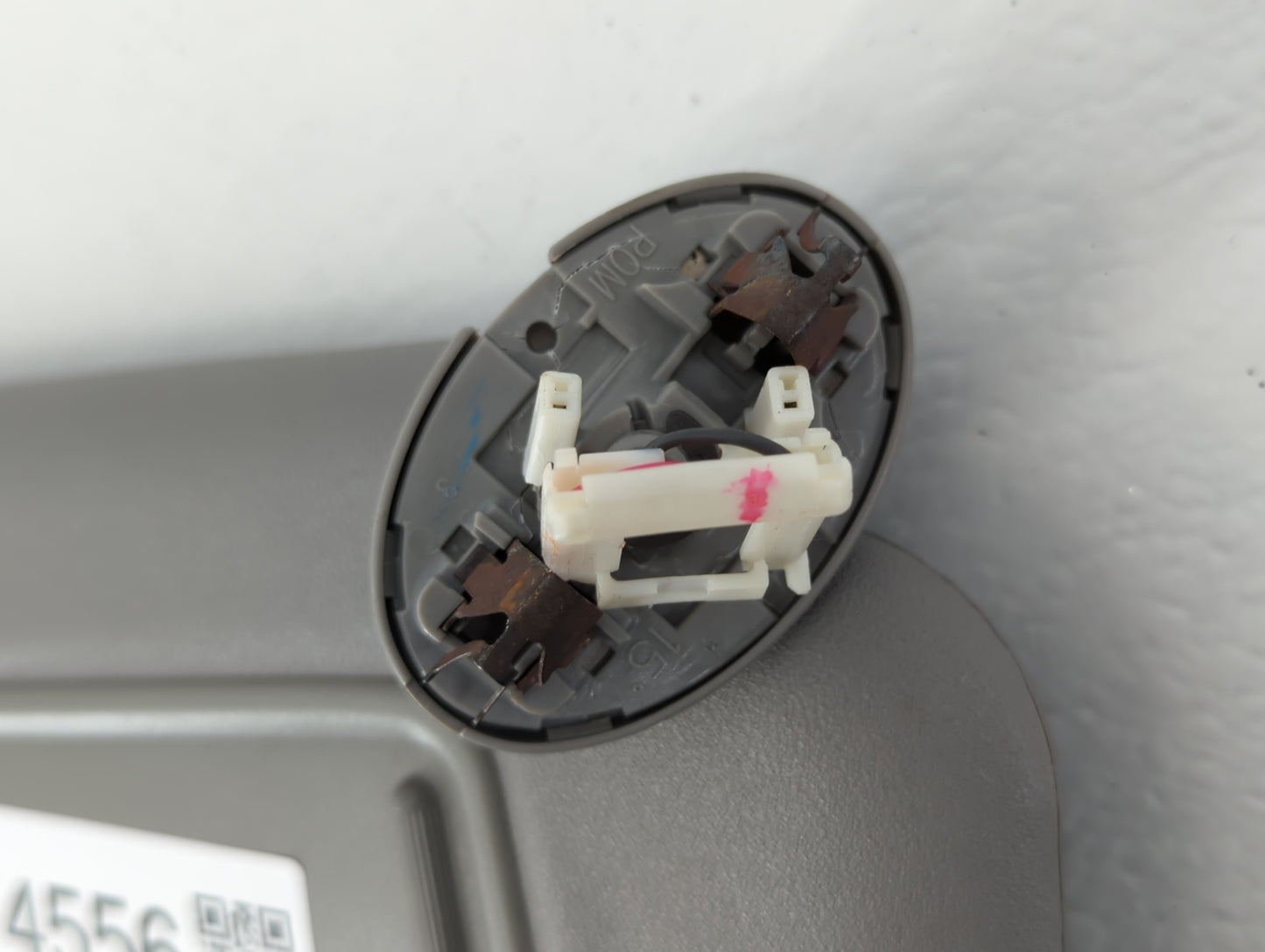 2006-2009 Toyota Rav4 Sun Visor Shade Replacement Passenger Right Mirror Fits Fits 2006 2007 2008 2009 OEM Used Auto Parts -