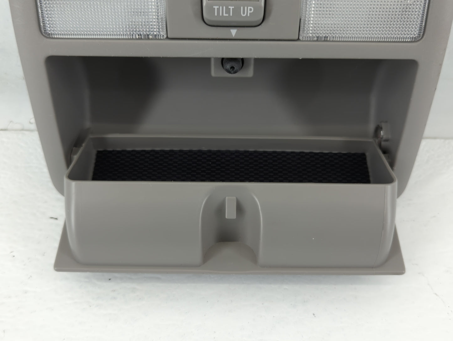 2006-2008 Toyota Rav4 Overhead Roof Console 588602 - Oemusedautoparts1.com