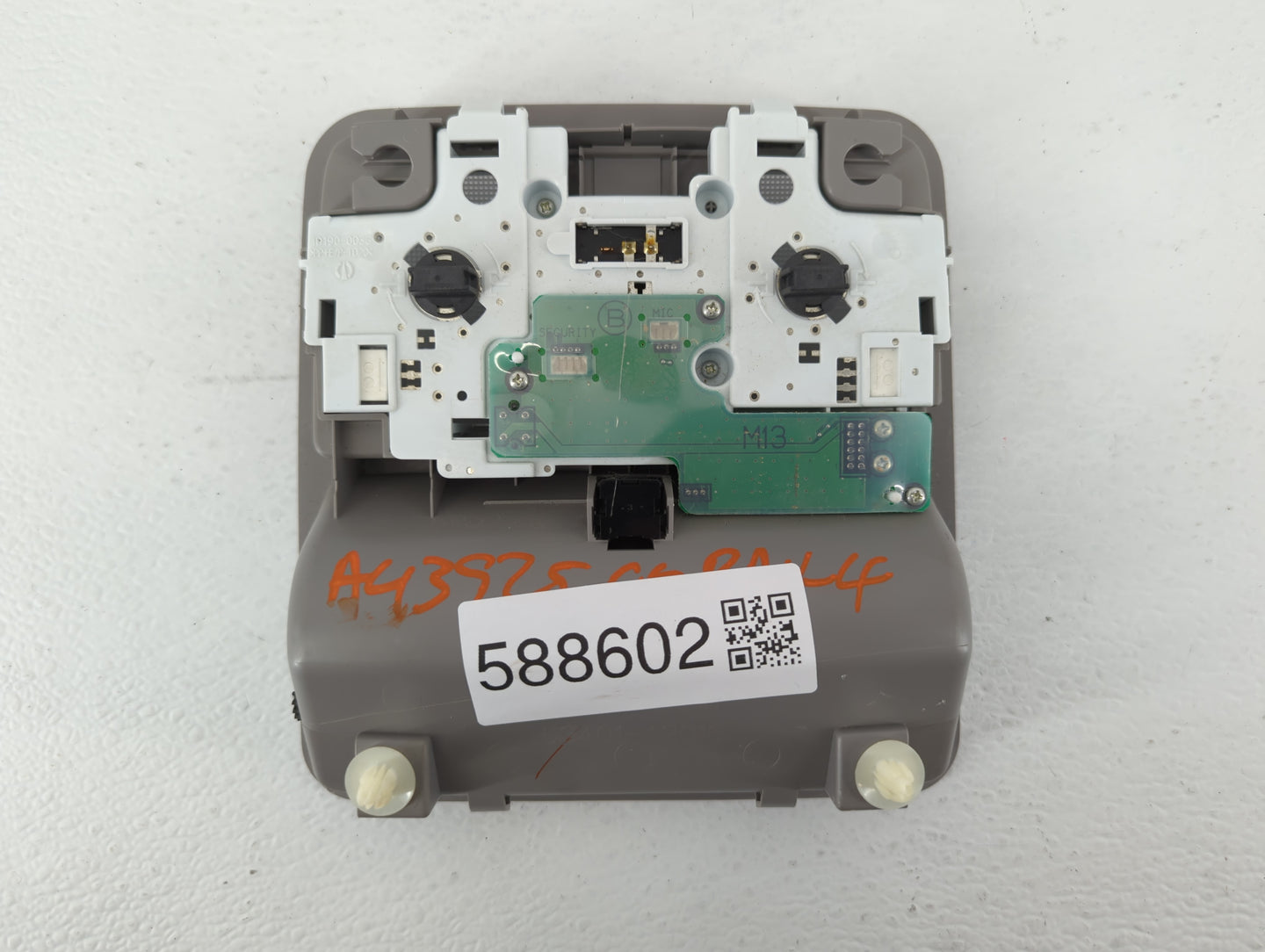 2006-2008 Toyota Rav4 Overhead Roof Console 588602 - Oemusedautoparts1.com