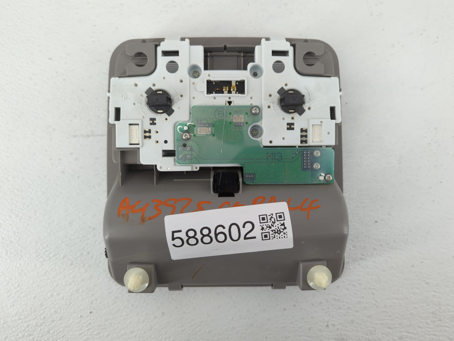 2006-2008 Toyota Rav4 Overhead Roof Console 588602 - Oemusedautoparts1.com