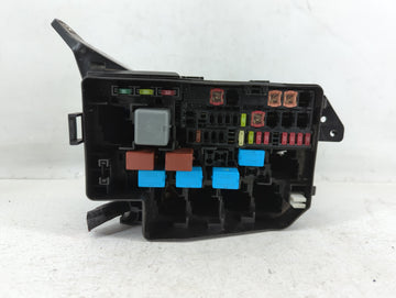 2006-2012 Toyota Rav4 Fusebox Fuse Box Panel Relay Module P/N:82662-42190 Fits Fits 2006 2007 2008 2009 2010 2011 2012 OEM Used Auto Parts