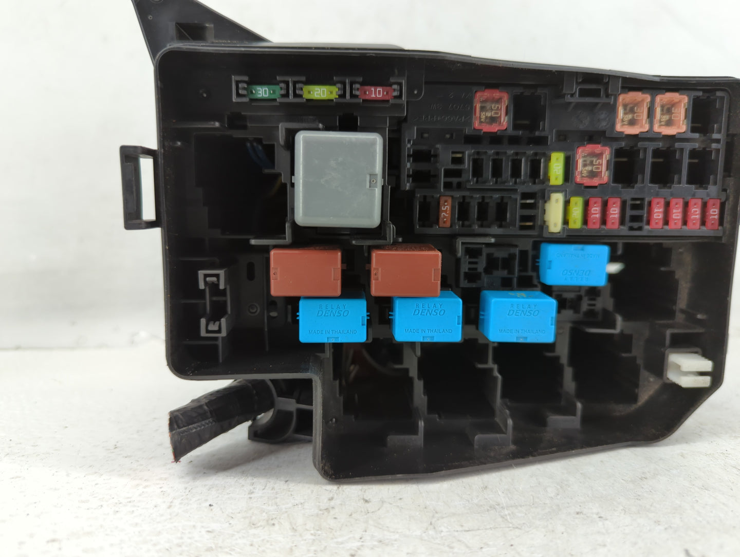 2006-2012 Toyota Rav4 Fusebox Fuse Box Panel Relay Module P/N:82662-42190 Fits Fits 2006 2007 2008 2009 2010 2011 2012 OEM U