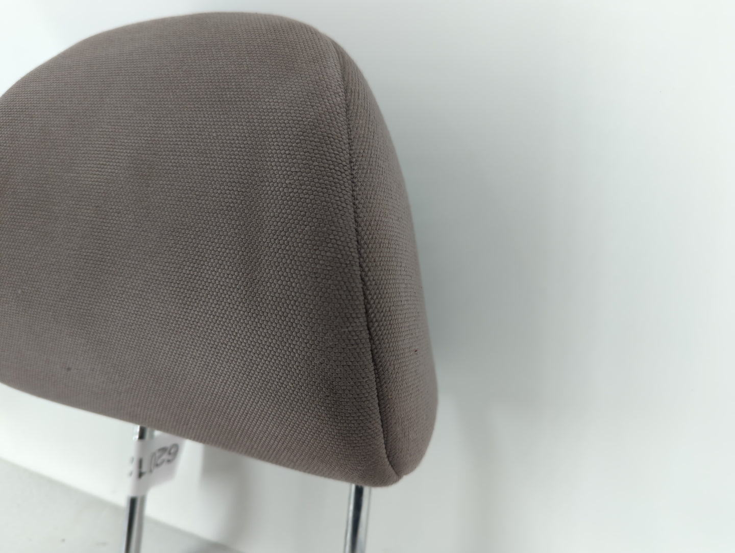 2006 Toyota Rav4 Headrest Head Rest Front Driver Passenger Seat Grey - Oemusedautoparts1.com