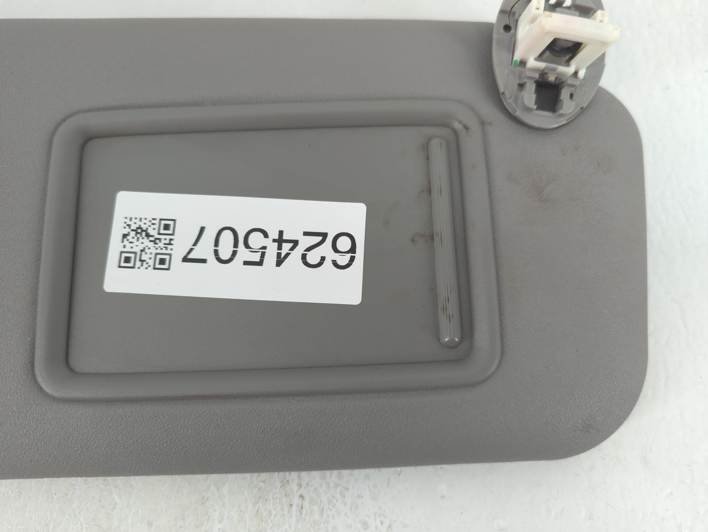 2006-2009 Toyota Rav4 Sun Visor Shade Replacement Passenger Right Mirror Fits Fits 2006 2007 2008 2009 OEM Used Auto Parts -