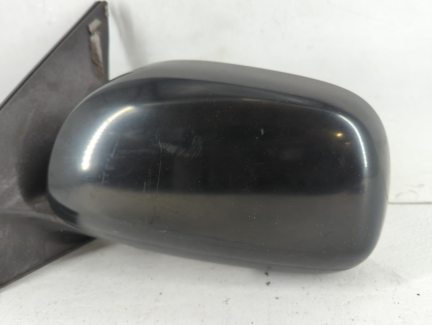 2006-2008 Toyota Rav4 Driver Side View Mirror - Left Door Mirror OEM Used - Oemusedautoparts1.com