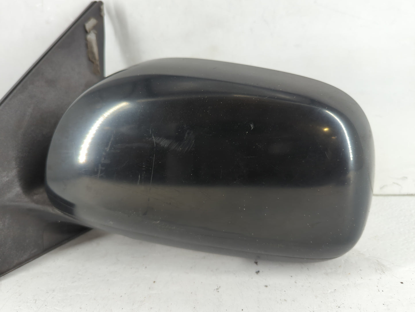 2006-2008 Toyota Rav4 Driver Side View Mirror - Left Door Mirror OEM Used - Oemusedautoparts1.com