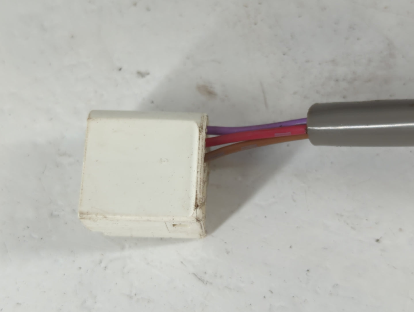 2006-2008 Toyota Rav4 Driver Side View Mirror - Left Door Mirror OEM Used - Oemusedautoparts1.com