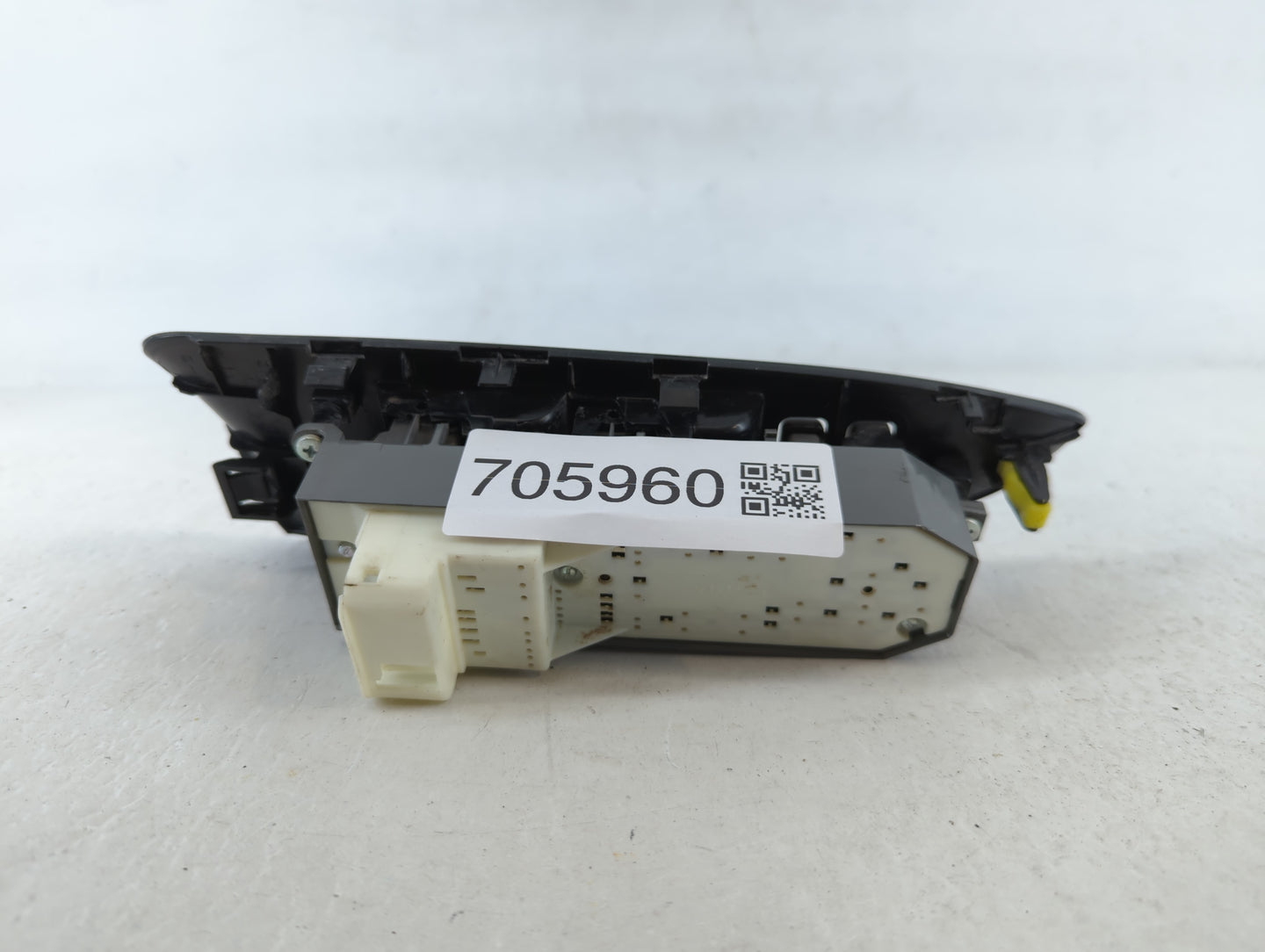 2006-2012 Toyota Rav4 Master Power Window Switch Replacement Driver Side Left P/N:74232-42070 Fits OEM Used Auto Parts - Oem