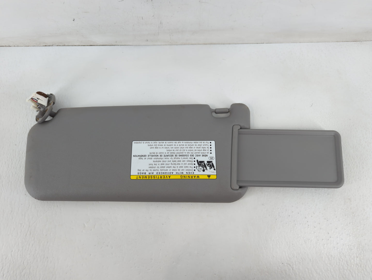 2006-2009 Toyota Rav4 Sun Visor Shade Replacement Passenger Right Mirror Fits Fits 2006 2007 2008 2009 OEM Used Auto Parts -