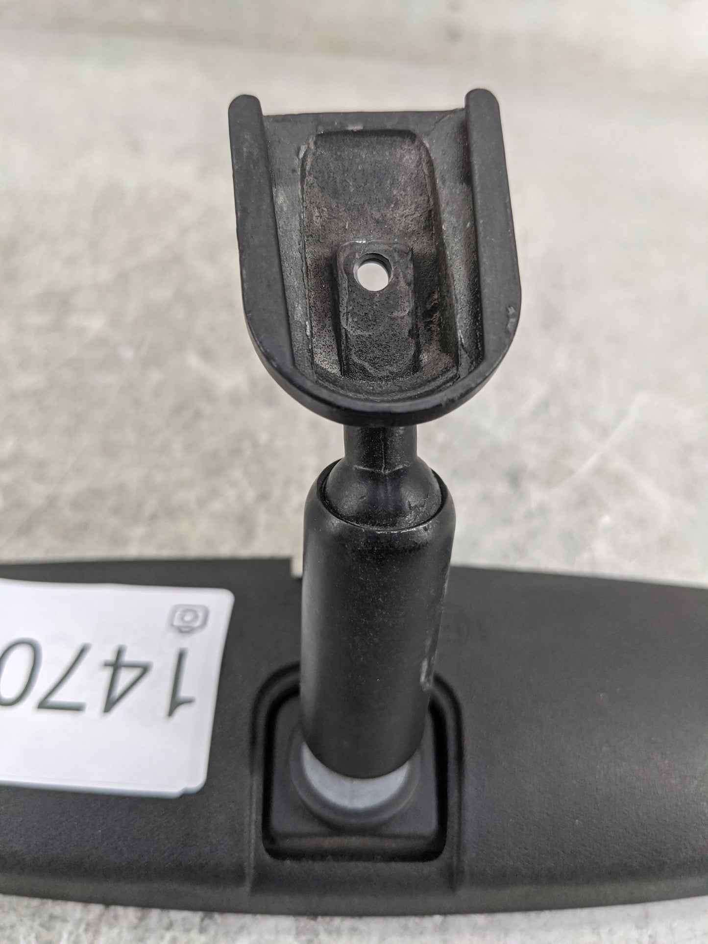2003-2009 Toyota Sequoia Interior Rear View Mirror Replacement OEM P/N:015317 MODEL 501 Fits OEM Used Auto Parts - Oemusedau