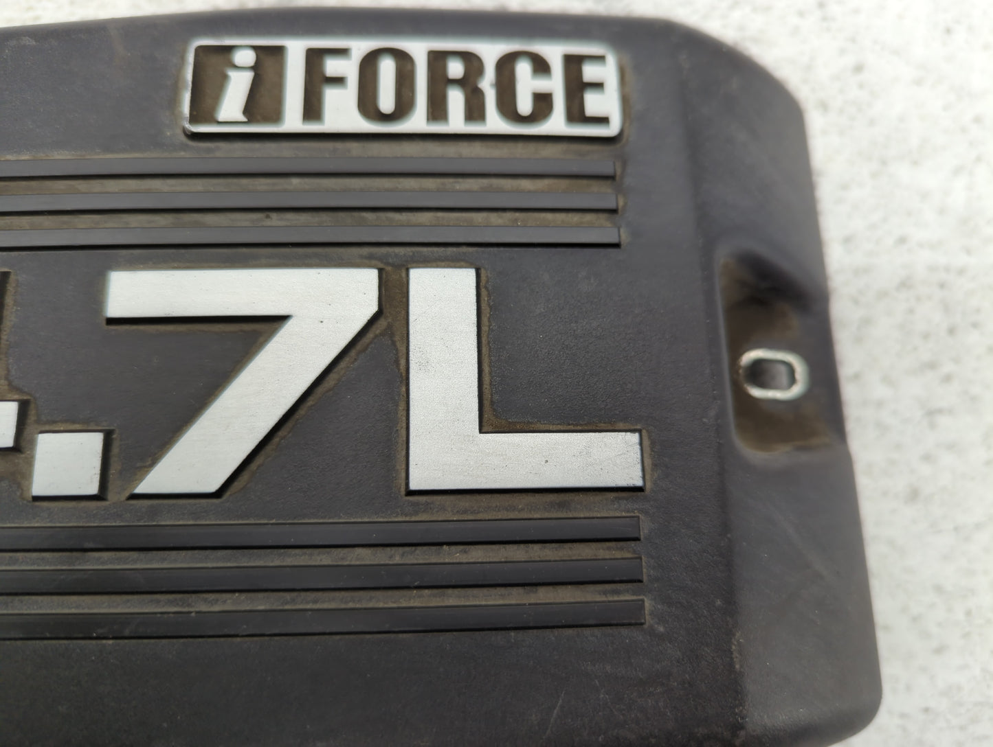 2006 Toyota Sequoia Engine Cover - Oemusedautoparts1.com
