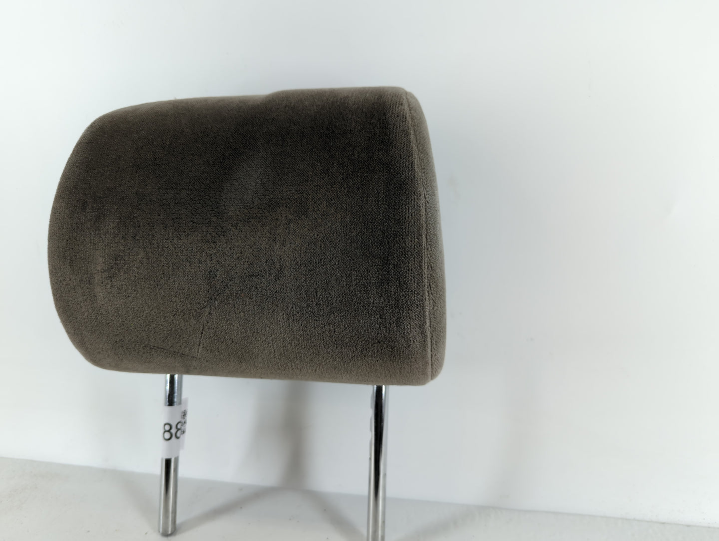 2006-2008 Toyota Sienna Headrest Head Rest Front Driver Passenger Seat Fits Fits 2006 2007 2008 OEM Used Auto Parts - Oemuse