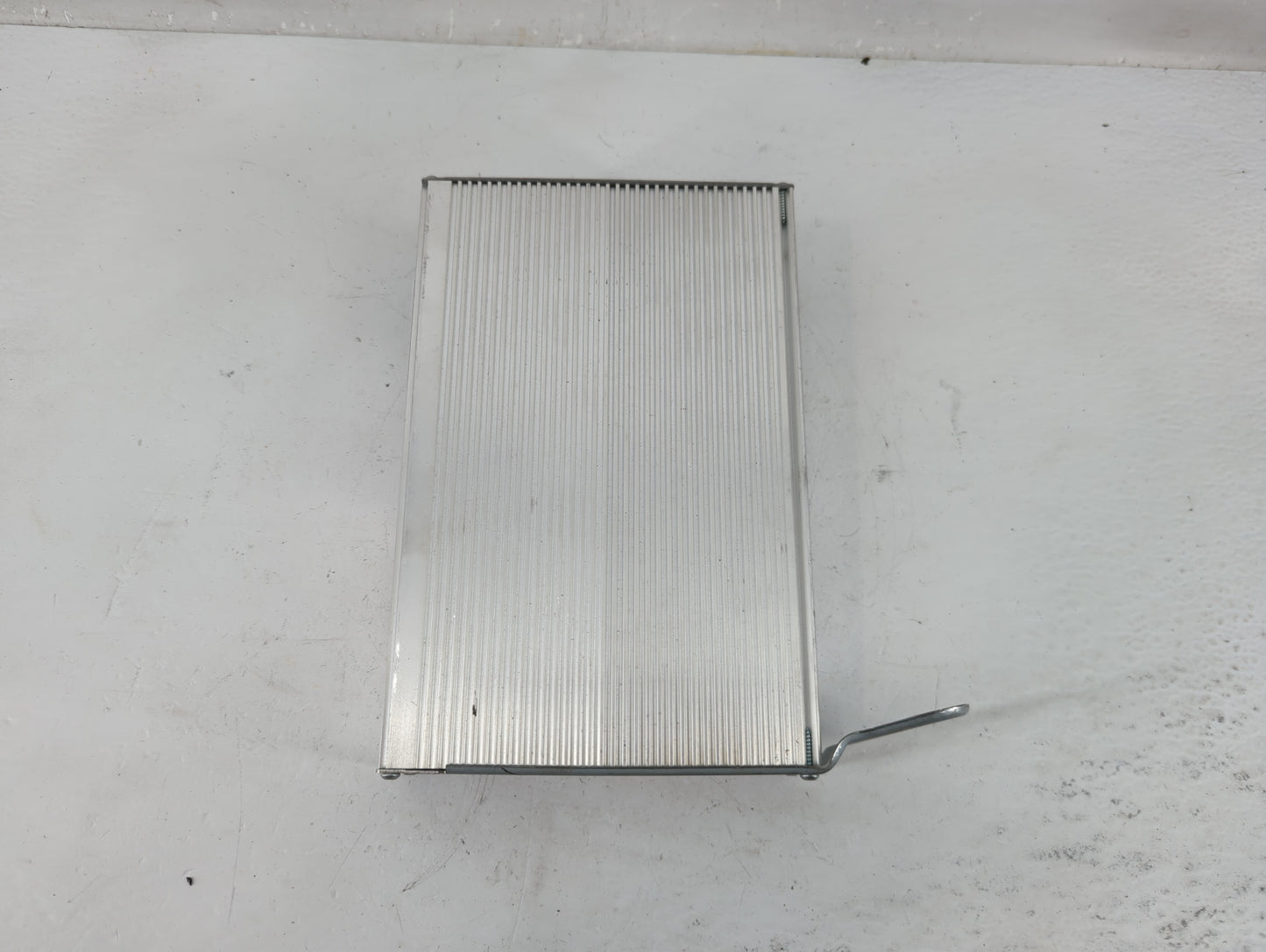 2006-2007 Toyota Sienna Radio Speaker Amplifier 86280-ae011 - Oemusedautoparts1.com