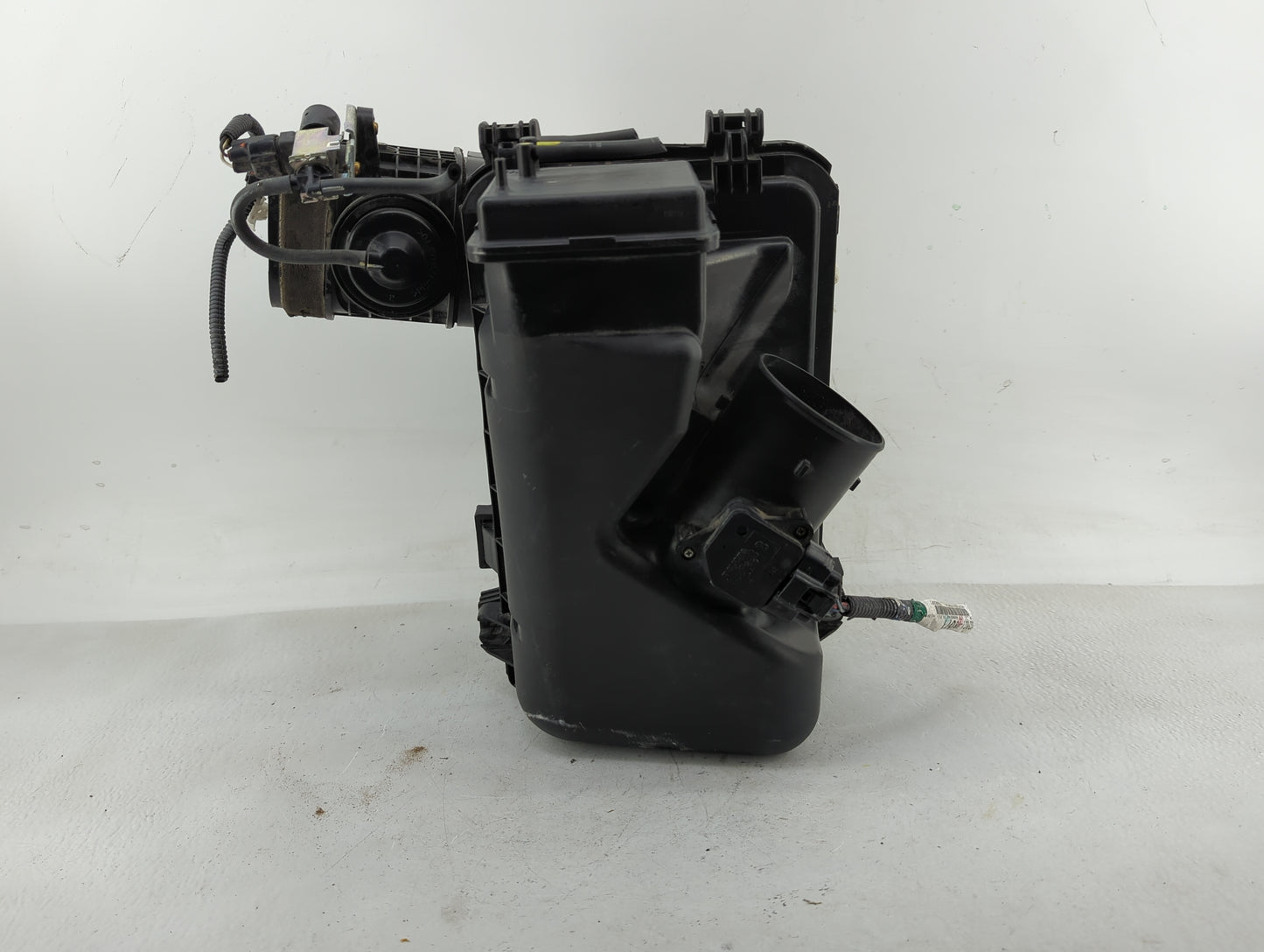 2004-2006 Toyota Sienna Air Cleaner Intake-duct Hose Tube 1331165 - Oemusedautoparts1.com