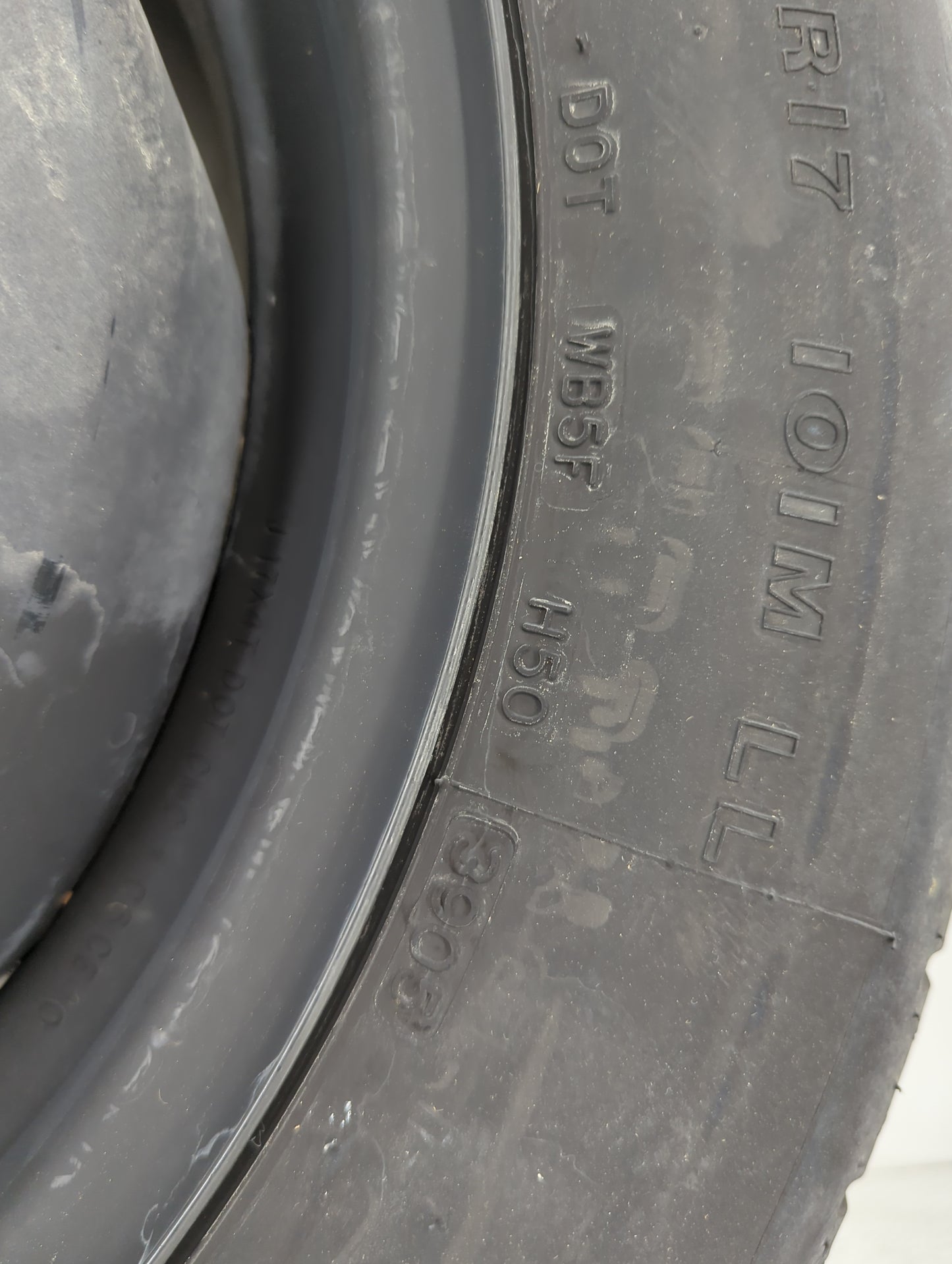 2004-2010 Toyota Sienna Oem Wheel Rim - Oemusedautoparts1.com