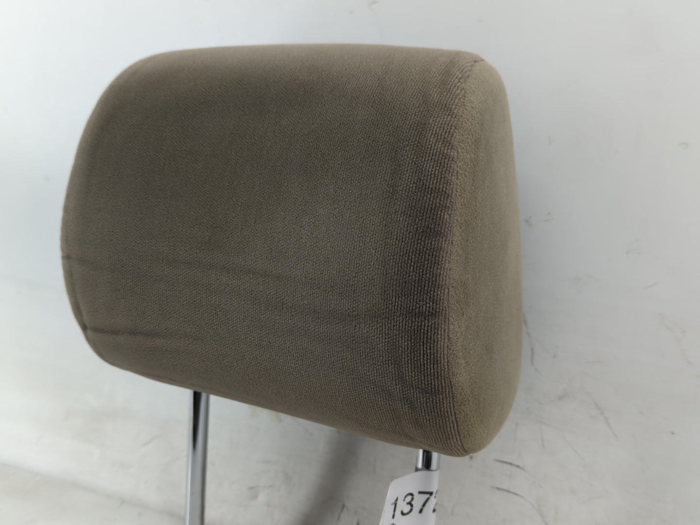 2006-2008 Toyota Sienna Headrest Head Rest Front Driver Passenger Seat Fits Fits 2006 2007 2008 OEM Used Auto Parts - Oemuse