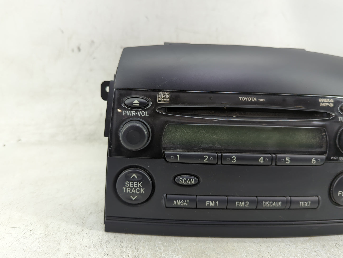 2006-2007 Toyota Sienna Radio AM FM Cd Player Receiver Replacement P/N:122831-060 Fits Fits 2006 2007 OEM Used Auto Parts - 