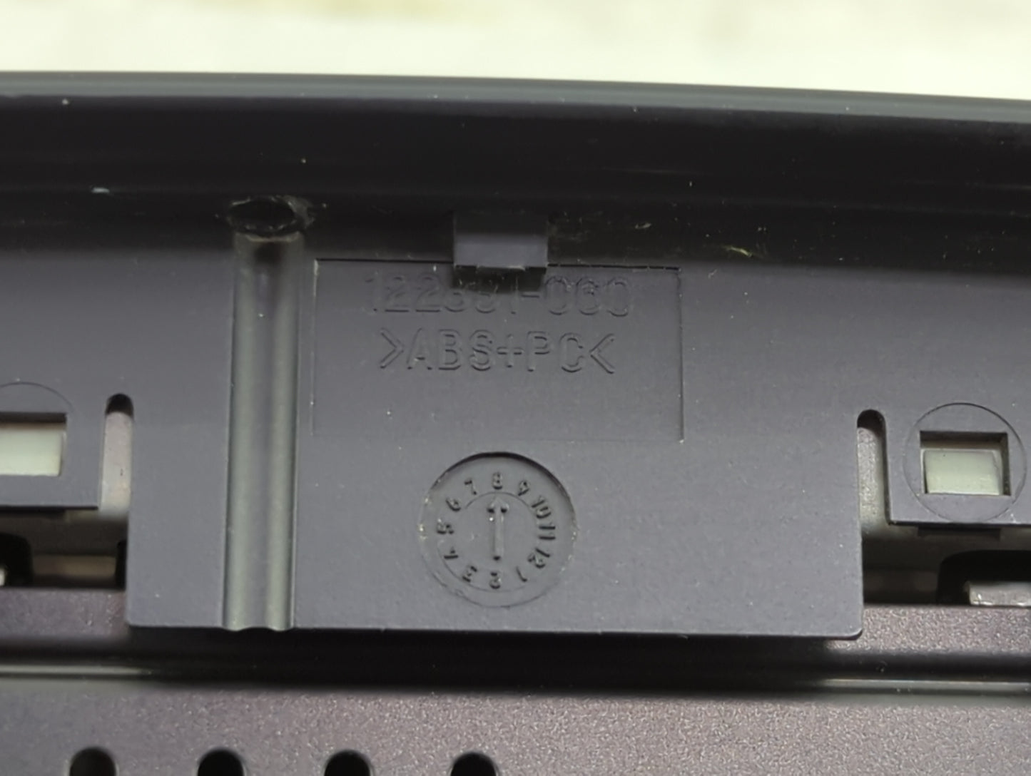 2006-2007 Toyota Sienna Radio AM FM Cd Player Receiver Replacement P/N:122831-060 Fits Fits 2006 2007 OEM Used Auto Parts - 
