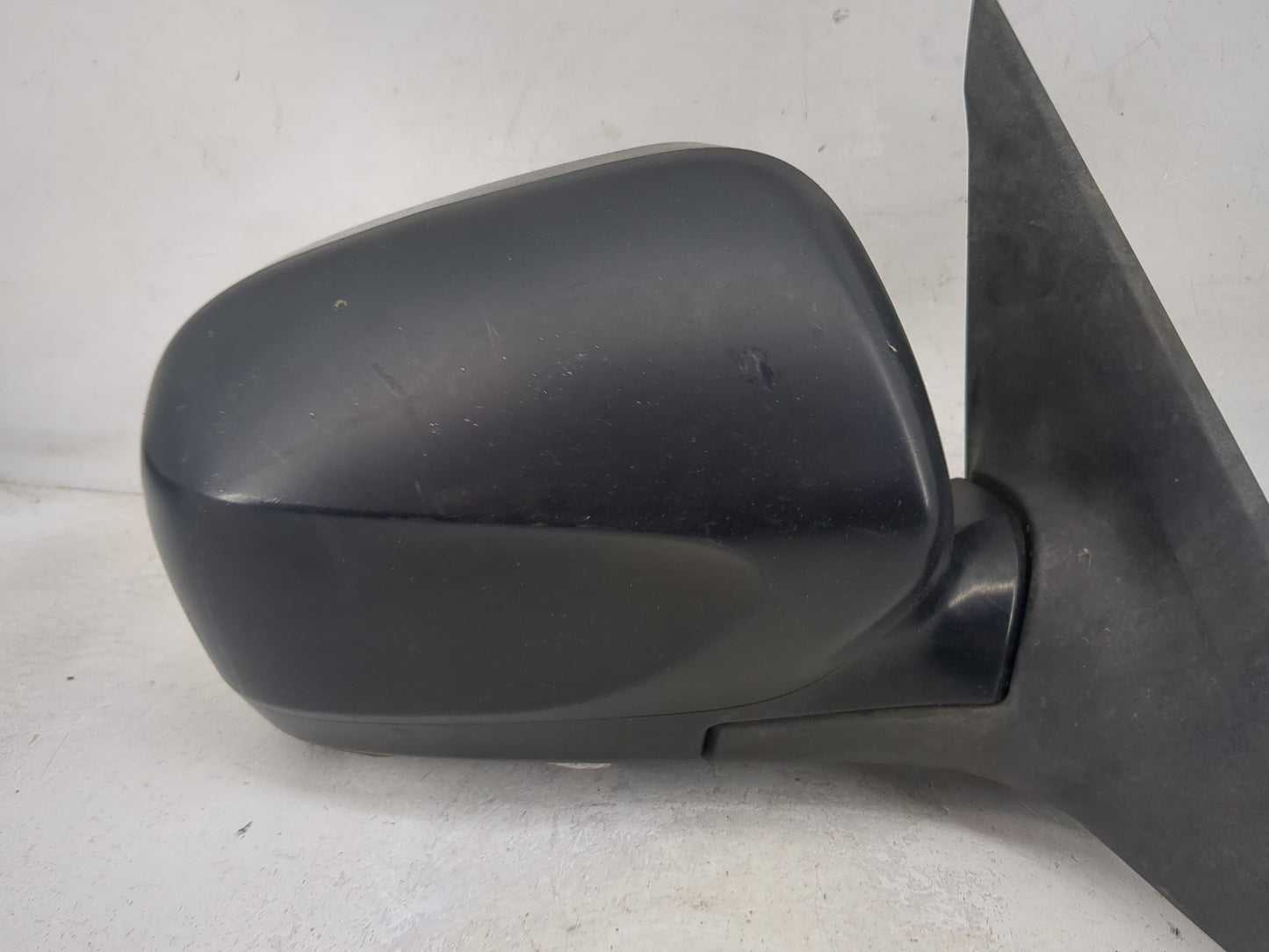 2004-2010 Toyota Sienna Passenger Side View Mirror - Right Door Mirror OEM Used - Oemusedautoparts1.com