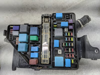 2004-2006 Toyota Sienna Fusebox Fuse Box Panel Relay Module P/N:82741-08010 82741-08020, 82620-08010 Fits Fits 2004 2005 200
