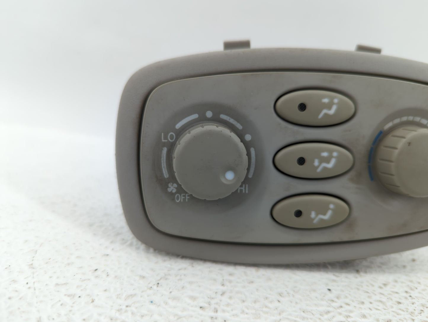 2004-2010 Toyota Sienna Climate Control Module Temperature AC/Heater Replacement P/N:758483 84010-08130 Fits OEM Used Auto P