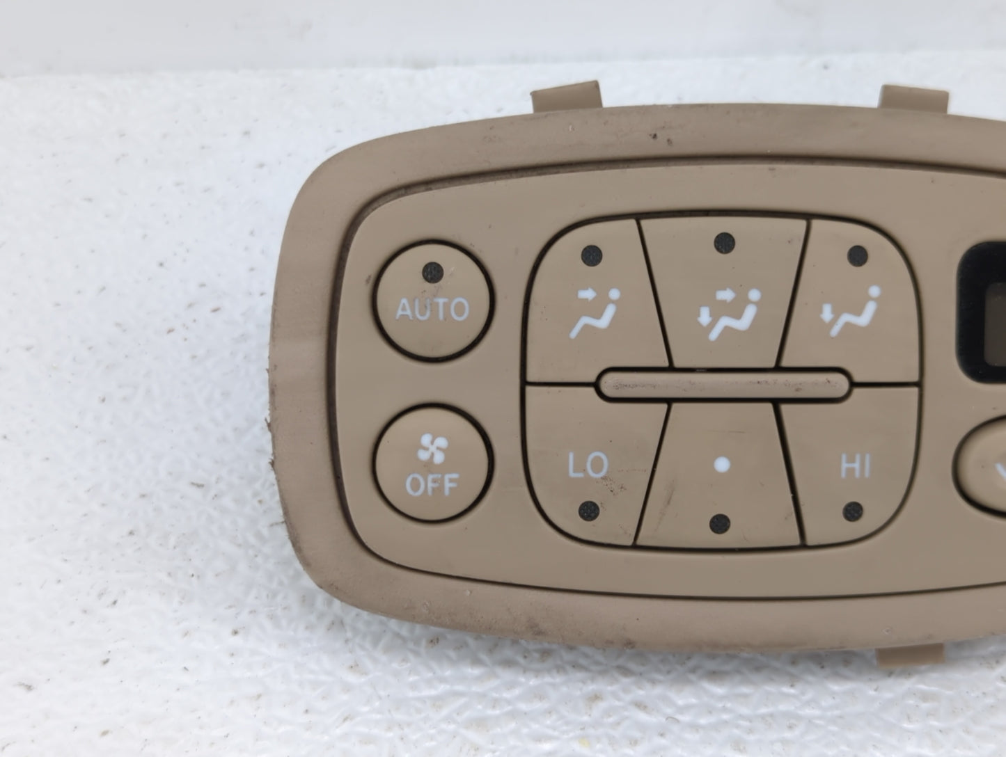 2004-2010 Toyota Sienna Climate Control Module Temperature AC/Heater Replacement P/N:VK9215 Fits OEM Used Auto Parts - Oemus