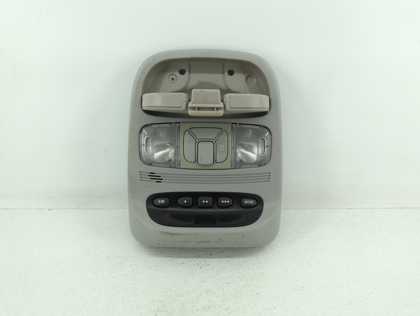 2004-2010 Toyota Sienna Overhead Roof Console Interior Dome Light - Oemusedautoparts1.com