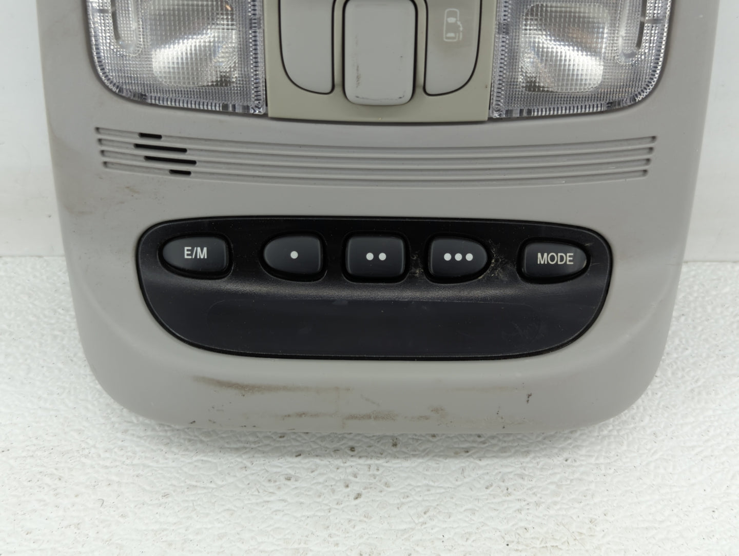2004-2010 Toyota Sienna Overhead Roof Console Interior Dome Light - Oemusedautoparts1.com