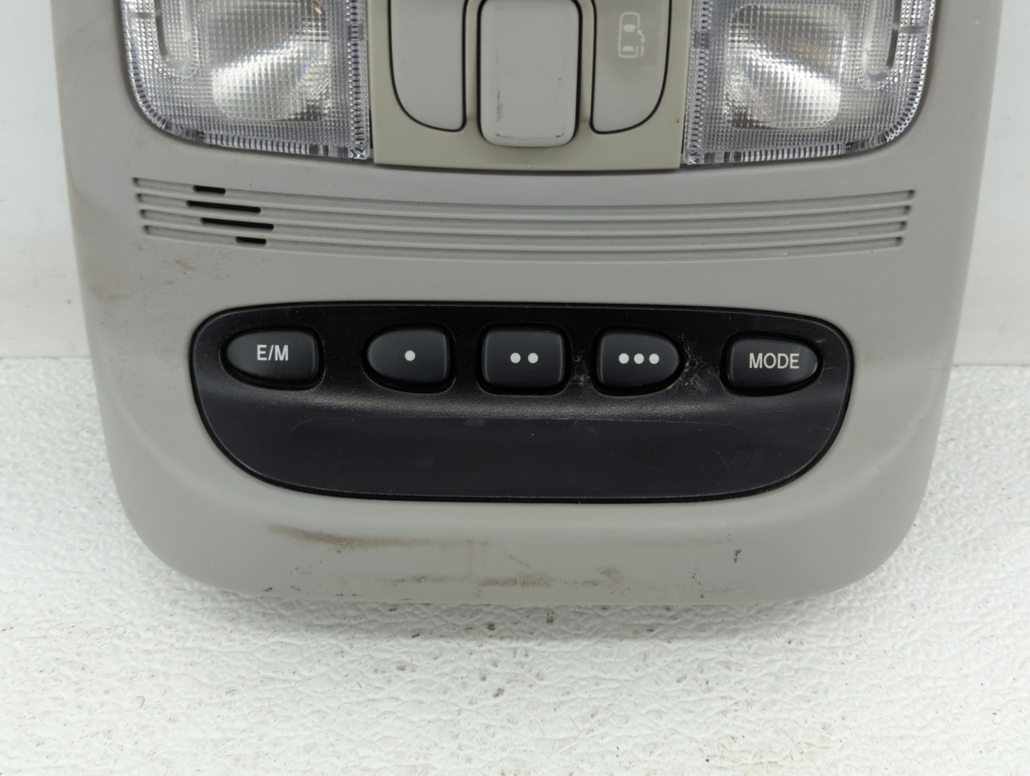 2004-2010 Toyota Sienna Overhead Roof Console Interior Dome Light - Oemusedautoparts1.com