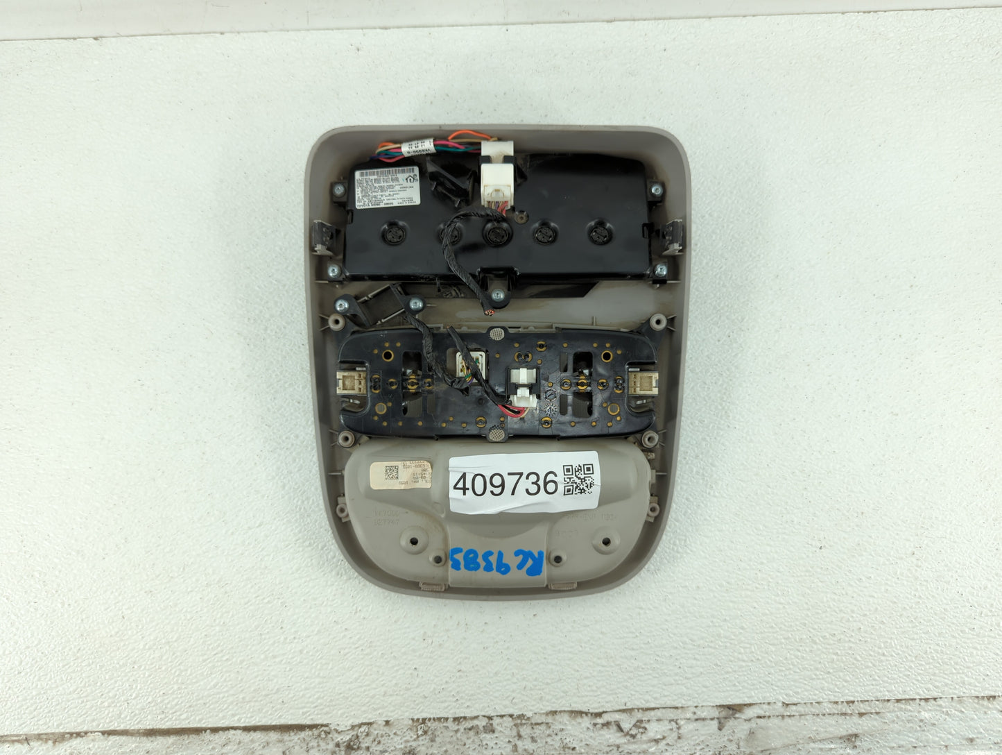 2004-2010 Toyota Sienna Overhead Roof Console Interior Dome Light - Oemusedautoparts1.com