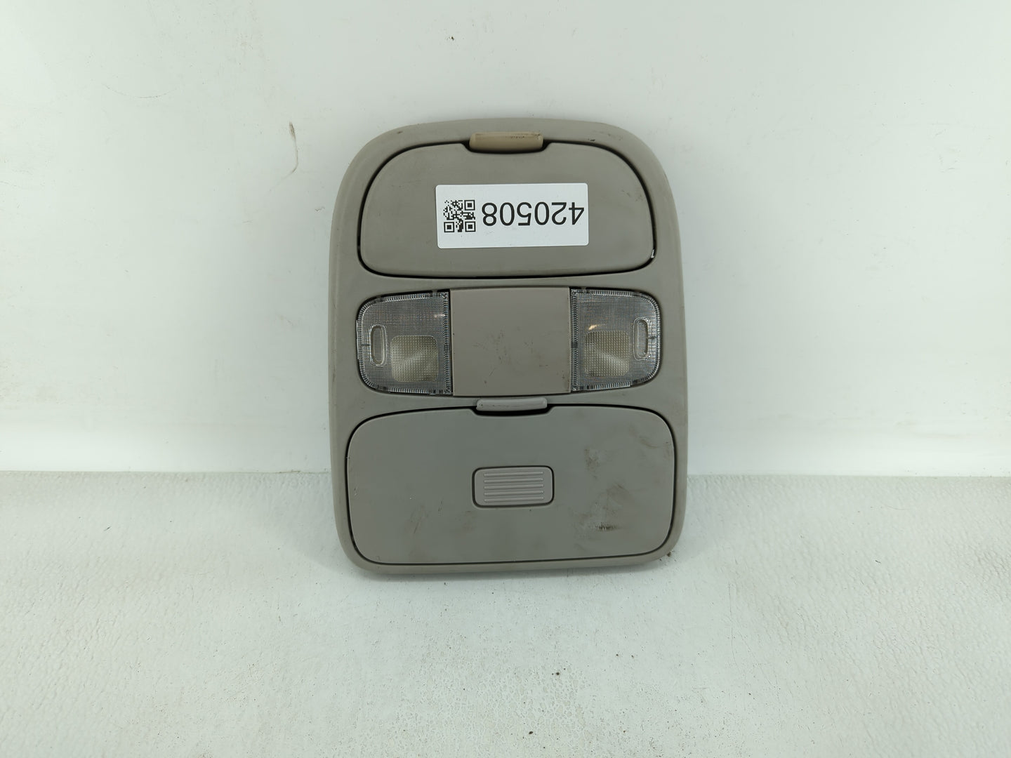 2006 Toyota Sienna Overhead Roof Console - Oemusedautoparts1.com