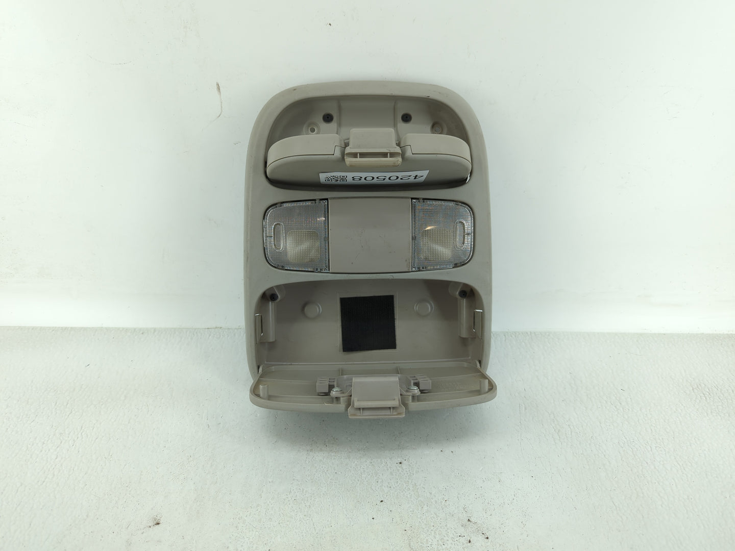 2006 Toyota Sienna Overhead Roof Console - Oemusedautoparts1.com