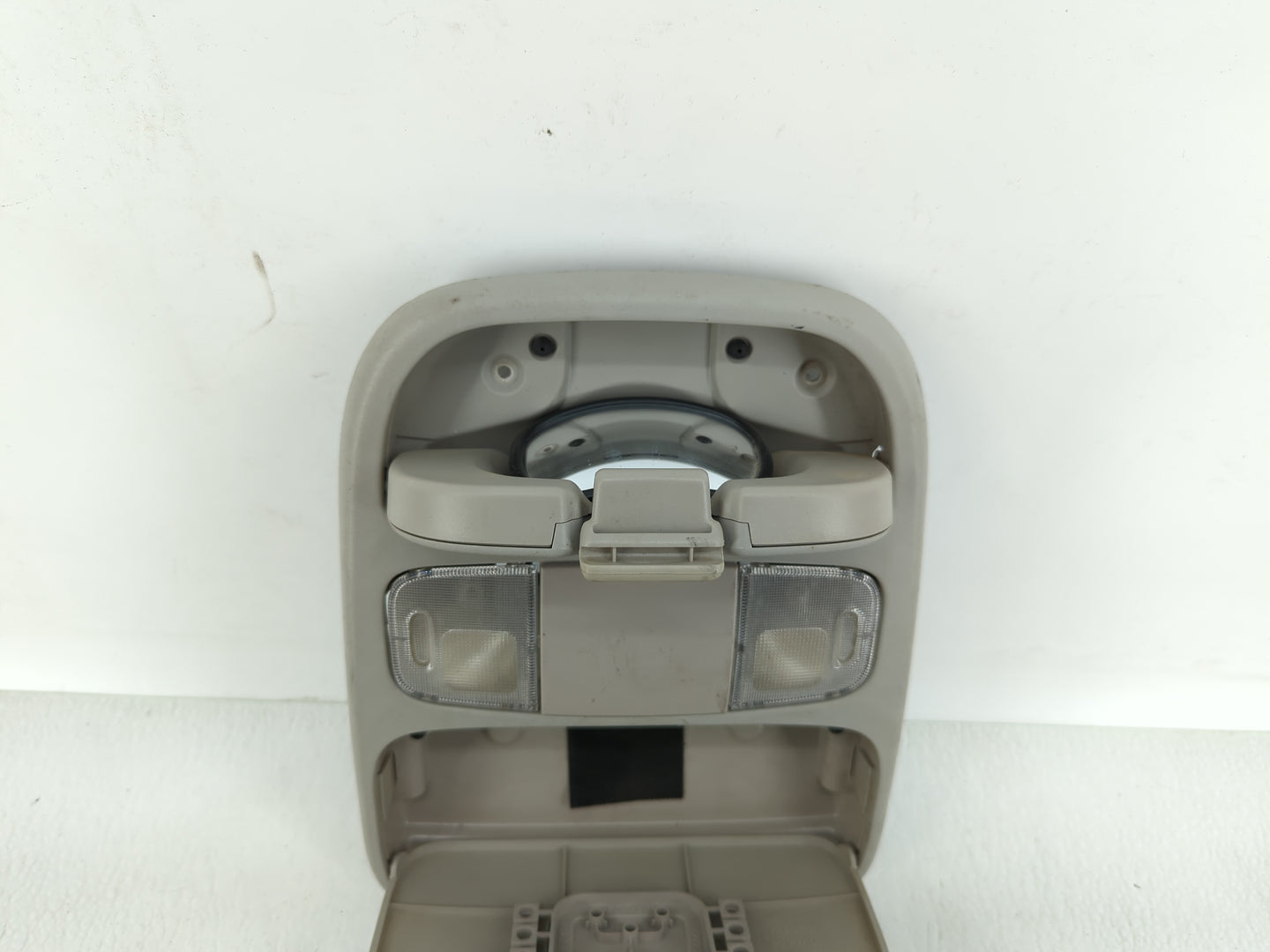 2006 Toyota Sienna Overhead Roof Console - Oemusedautoparts1.com