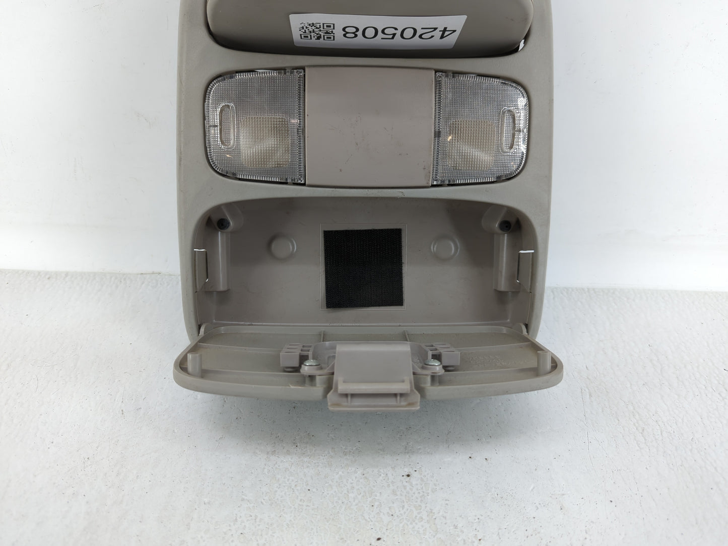 2006 Toyota Sienna Overhead Roof Console - Oemusedautoparts1.com