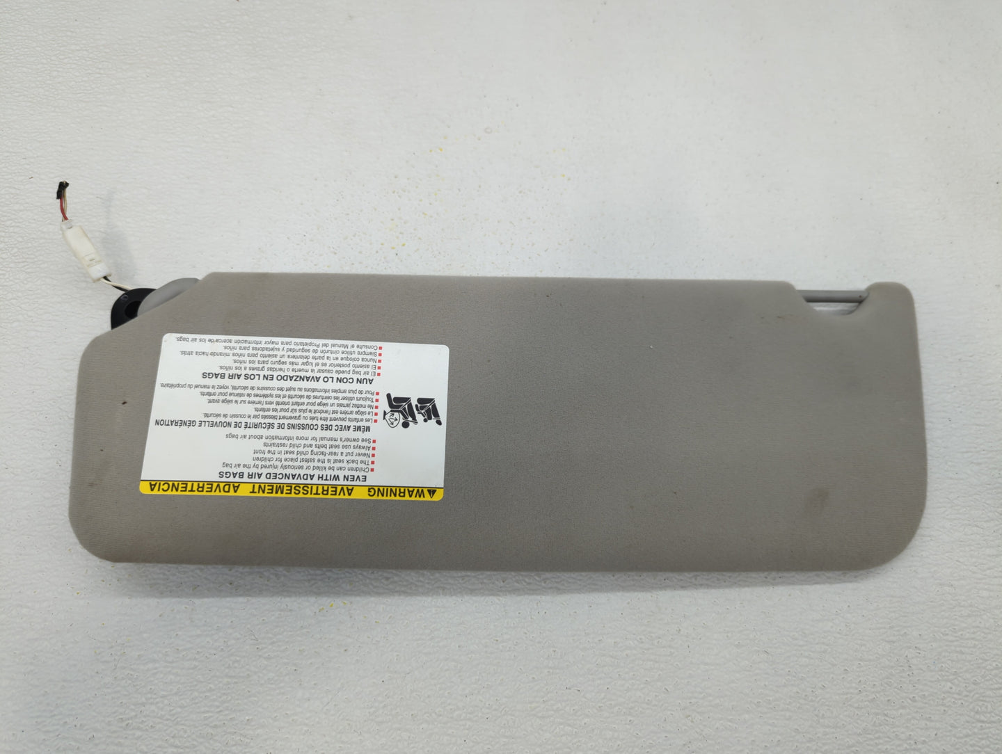 2005-2010 Toyota Sienna Sun Visor Shade Replacement Passenger Right Mirror Fits Fits 2005 2006 2007 2008 2009 2010 OEM Used 