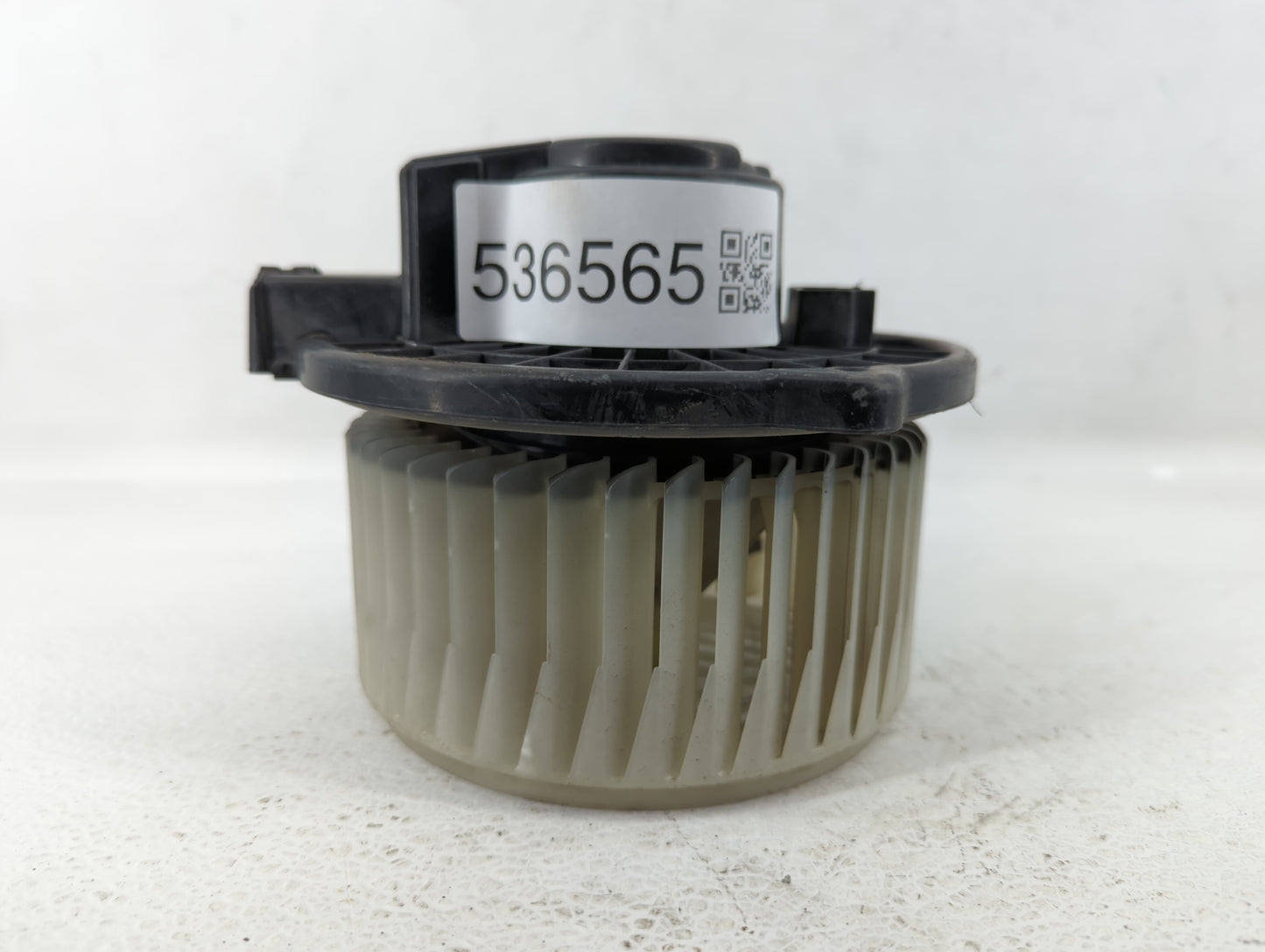 2006-2010 Toyota Sienna Rear Heater AC Blower Motor P/N:AY272700-5270 Fits Fits 2006 2007 2008 2009 2010 OEM Used Auto Parts