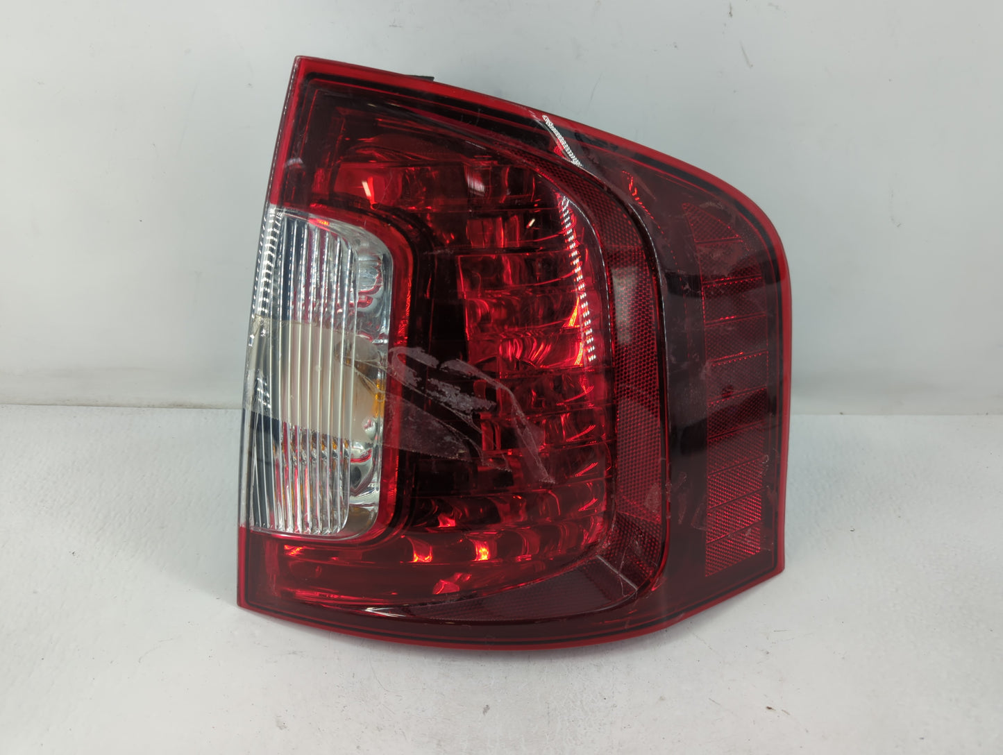 2006-2010 Toyota Sienna Tail Light Assembly Passenger Right OEM P/N:BT43-13B504-BD Fits Fits 2006 2007 2008 2009 2010 OEM Us
