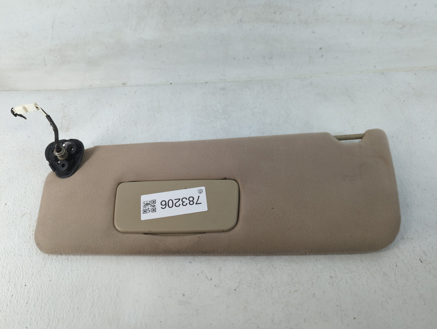 2005-2010 Toyota Sienna Sun Visor Shade Replacement Driver Left Mirror Fits Fits 2005 2006 2007 2008 2009 2010 OEM Used Auto