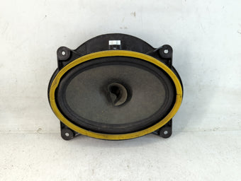compare product 2006 Toyota Sienna Speaker/subwoofer
