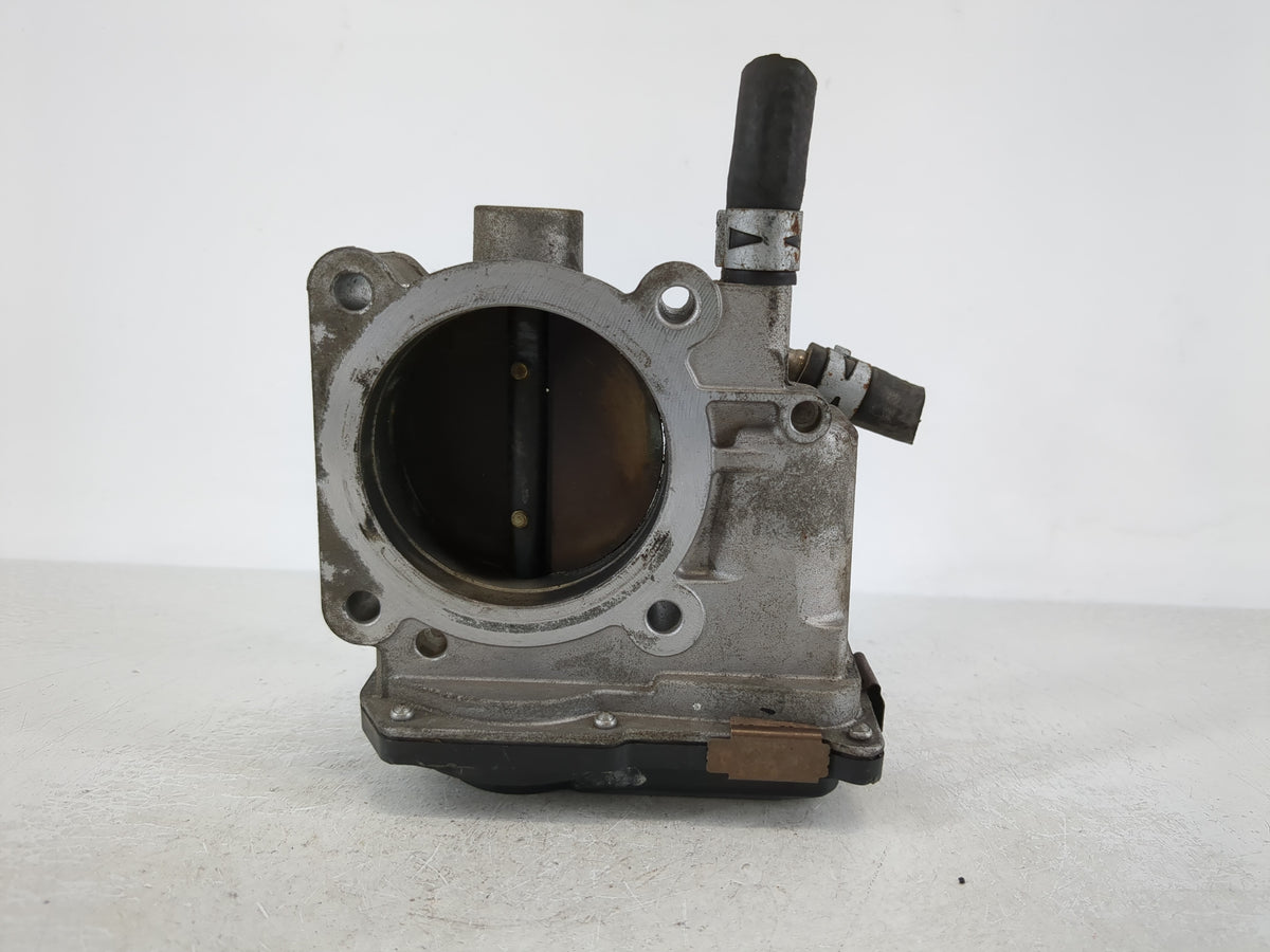 2004-2008 Toyota Solara Throttle Body P/N:22030-0A020 Fits Fits 2003 2004 2005 2006 2007 2008 2009 2010 OEM Used Auto Parts 