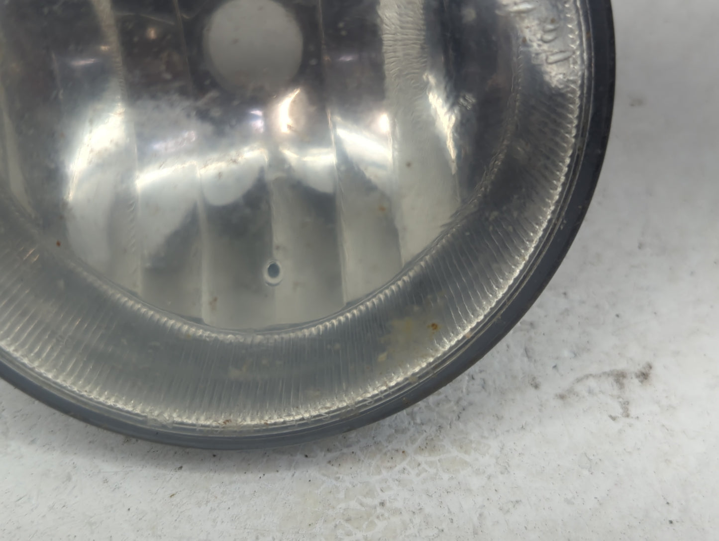 2004-2006 Toyota Solara Driver Left Oem Fog Light Lamp - Oemusedautoparts1.com