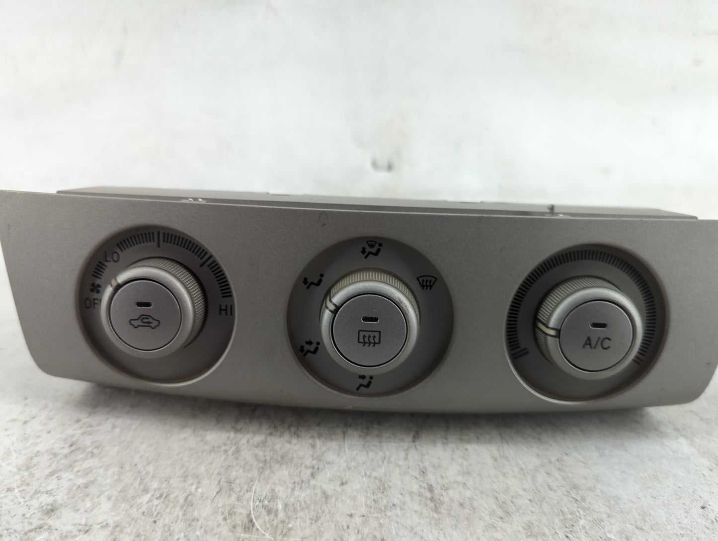 2004-2006 Toyota Solara Climate Control Module Temperature AC/Heater Replacement P/N:55902-AA011 Fits Fits 2004 2005 2006 OE