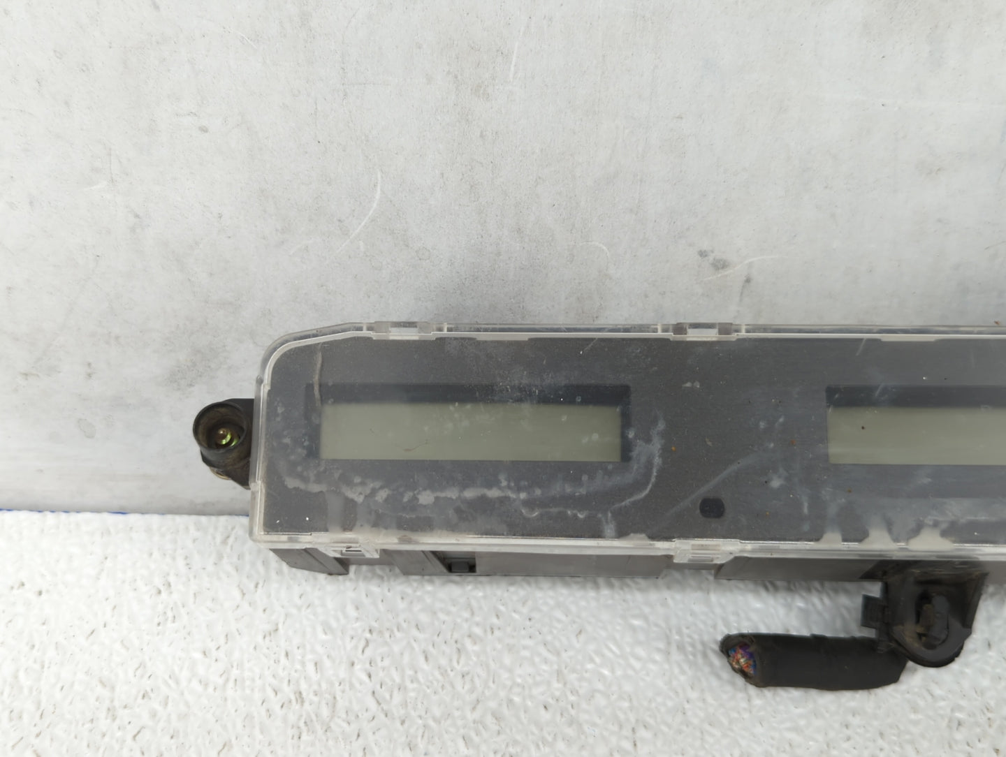 2006 Toyota Solara Digitial Dash Clock P/N:83910-AA032 Fits OEM Used Auto Parts - Oemusedautoparts1.com